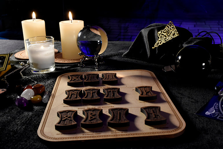 Runes - Beatus Lignum Elder Futhark Model